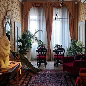 Gasthof Friendly - Luxury In, Venedig